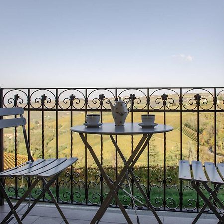 Casa Rubbo - Appartamento In Collina 'Monviso' Alba  Eksteriør billede