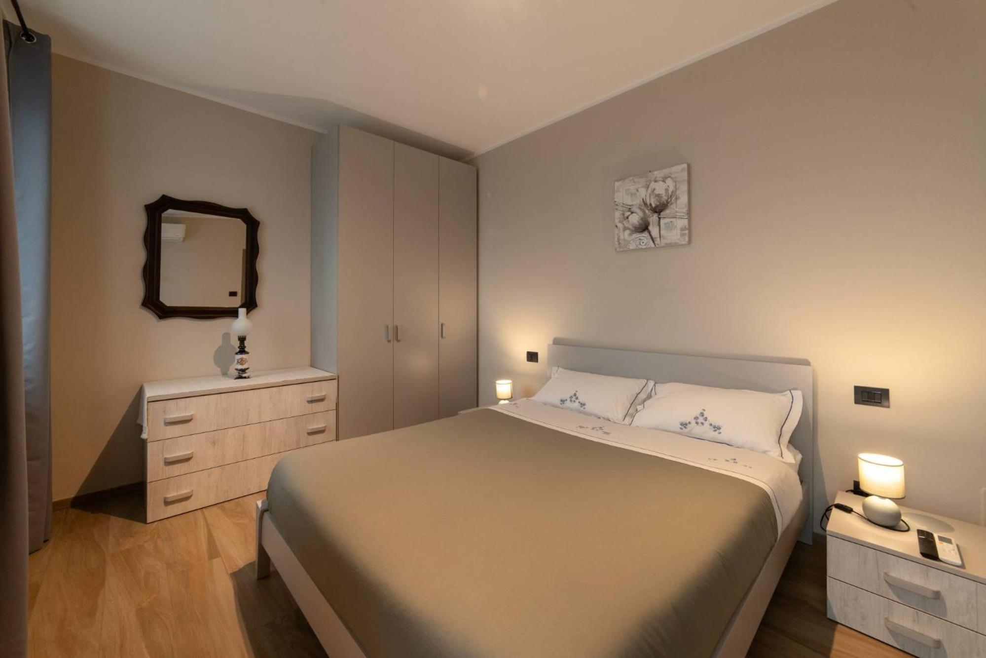 Casa Rubbo - Appartamento In Collina 'Monviso' Alba  Eksteriør billede